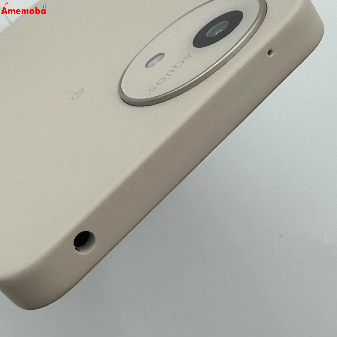 AQUOS wish4 4GB/64GB ホワイト SH-52E docomo版SIMフリー