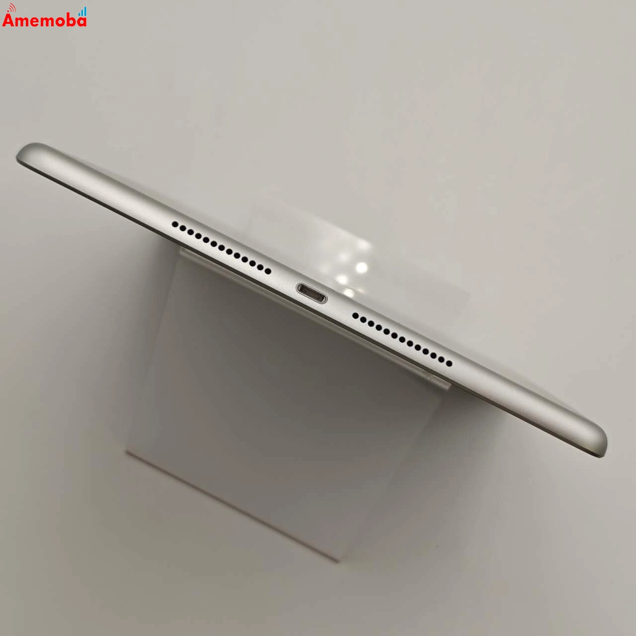 iPad 第9世代 Wi-Fiモデル 64GB シルバー MK2L3J/A  美品