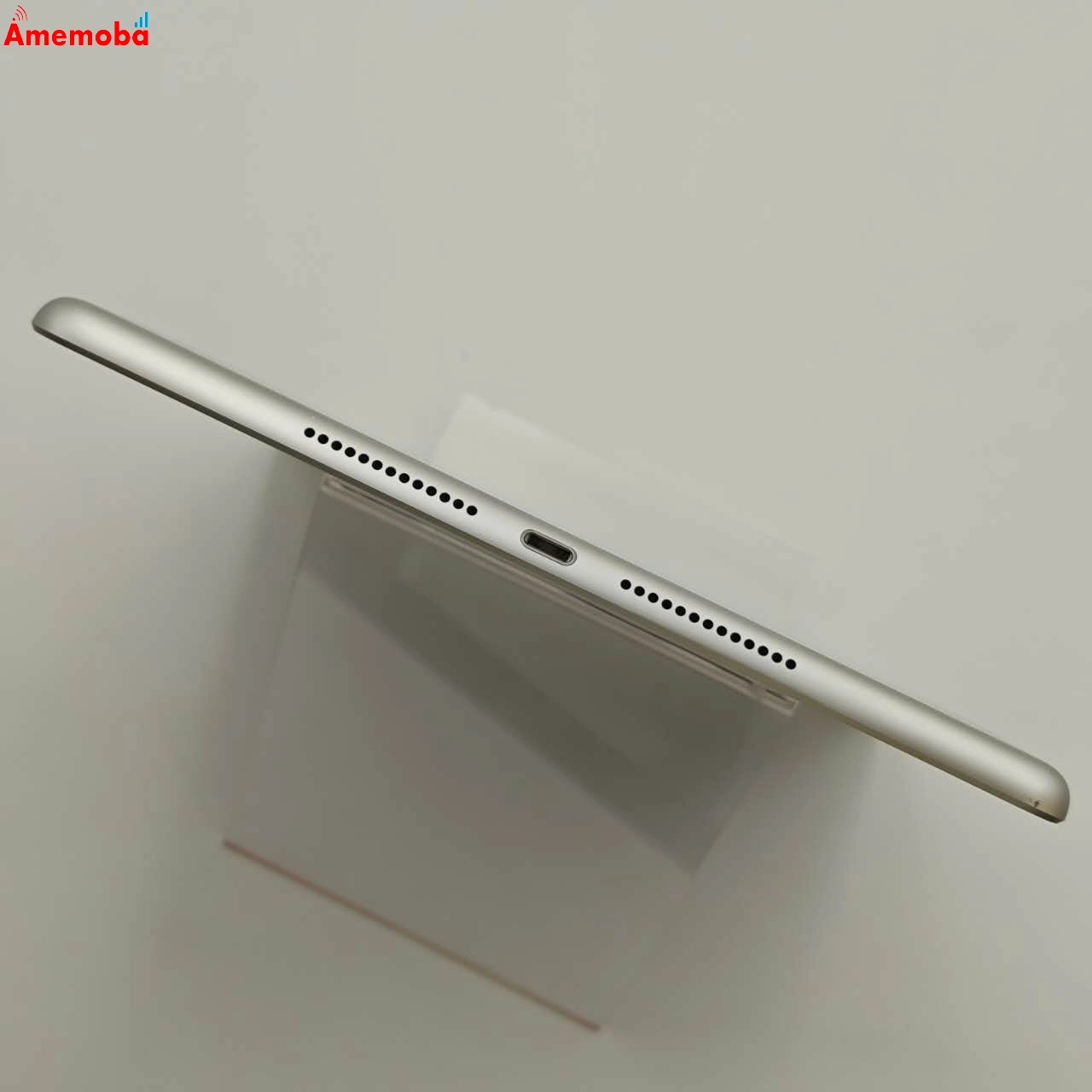 iPad 第8世代 Wi-Fiモデル 128GB シルバー MYLE2J/A