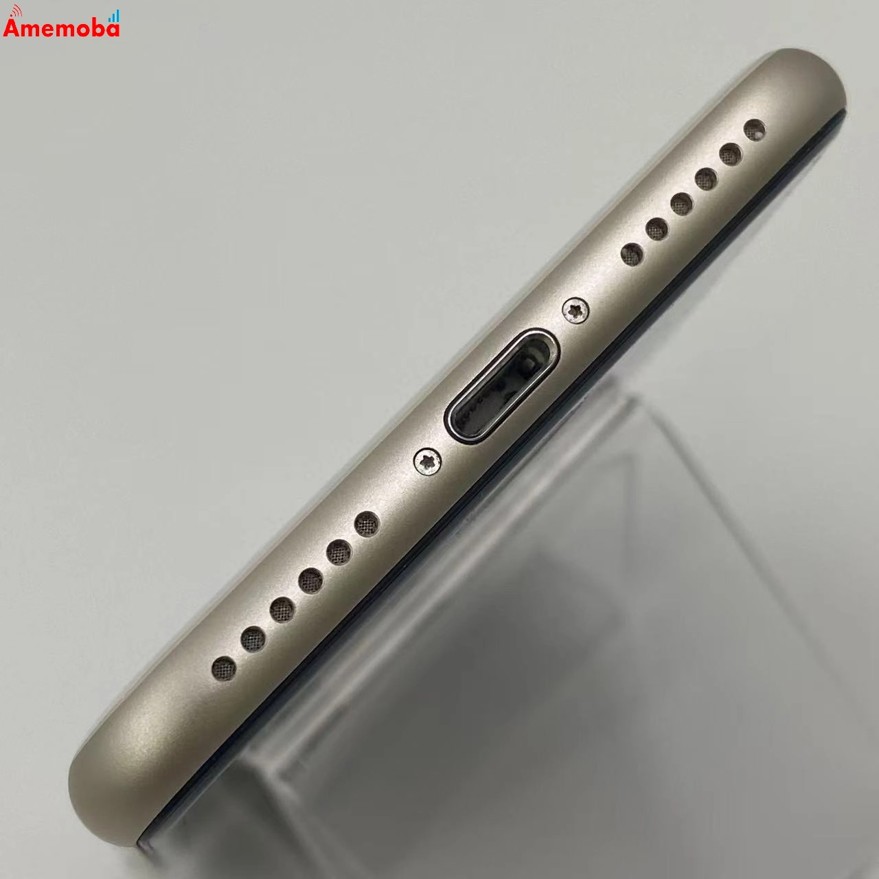 iPhoneSE 第3世代 64GB スターライト MMYD3J/A AU版SIMフリー 極美品