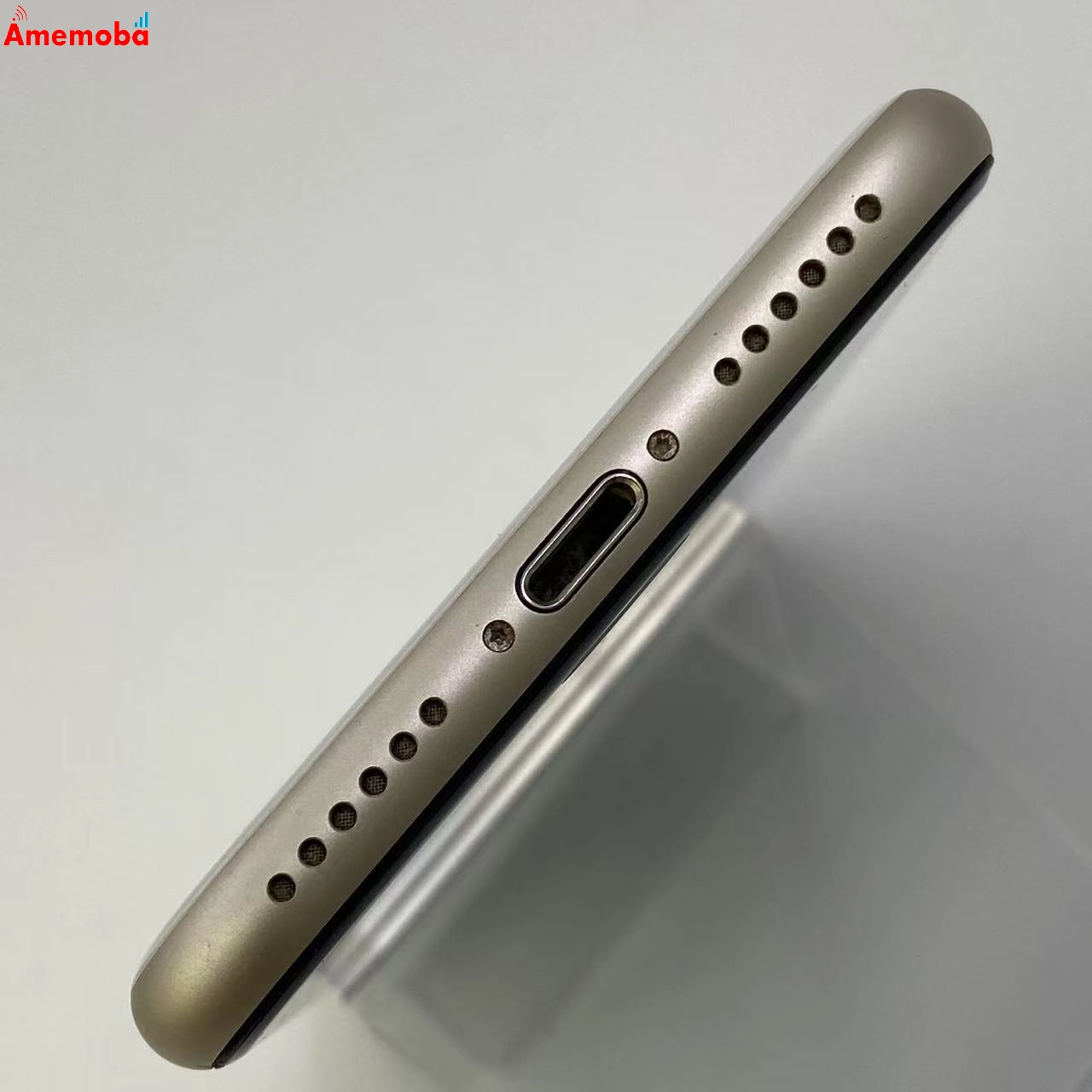 iPhoneSE 第3世代 128GB スターライト MMYG3J/A AU版SIMフリー