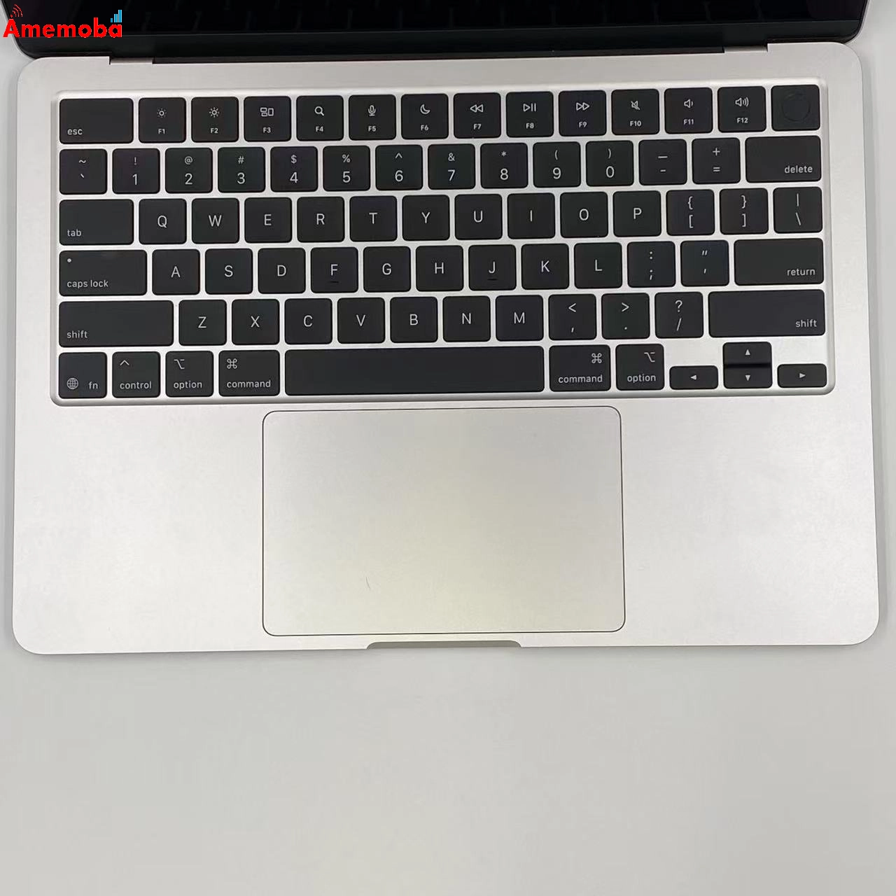 MacBook Air 13インチ M4 2025 24GB 512GB MC654JA/A シルバー 新品同様 24GB/512GB