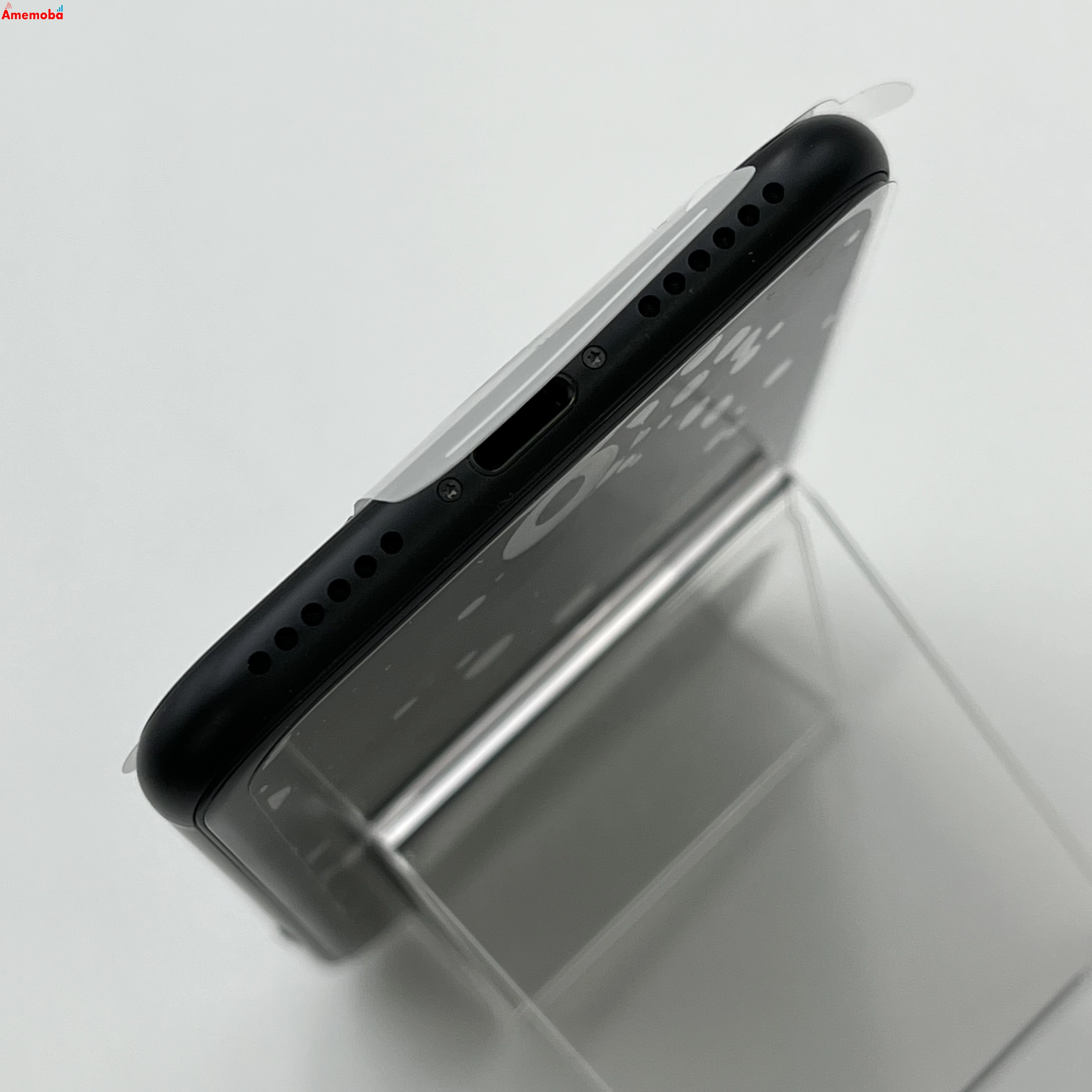 iPhoneSE 第2世代 64GB ブラック MHGP3J/A docomo版SIMフリー  新品未使用