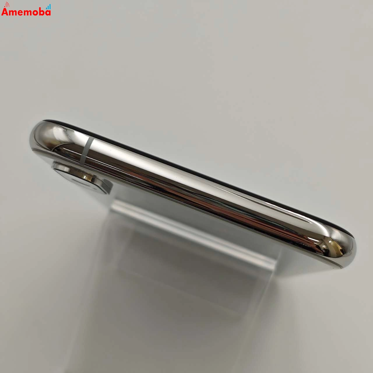 iPhoneXS 64GB シルバー NTAX2J/A docomo版SIMフリー 美品