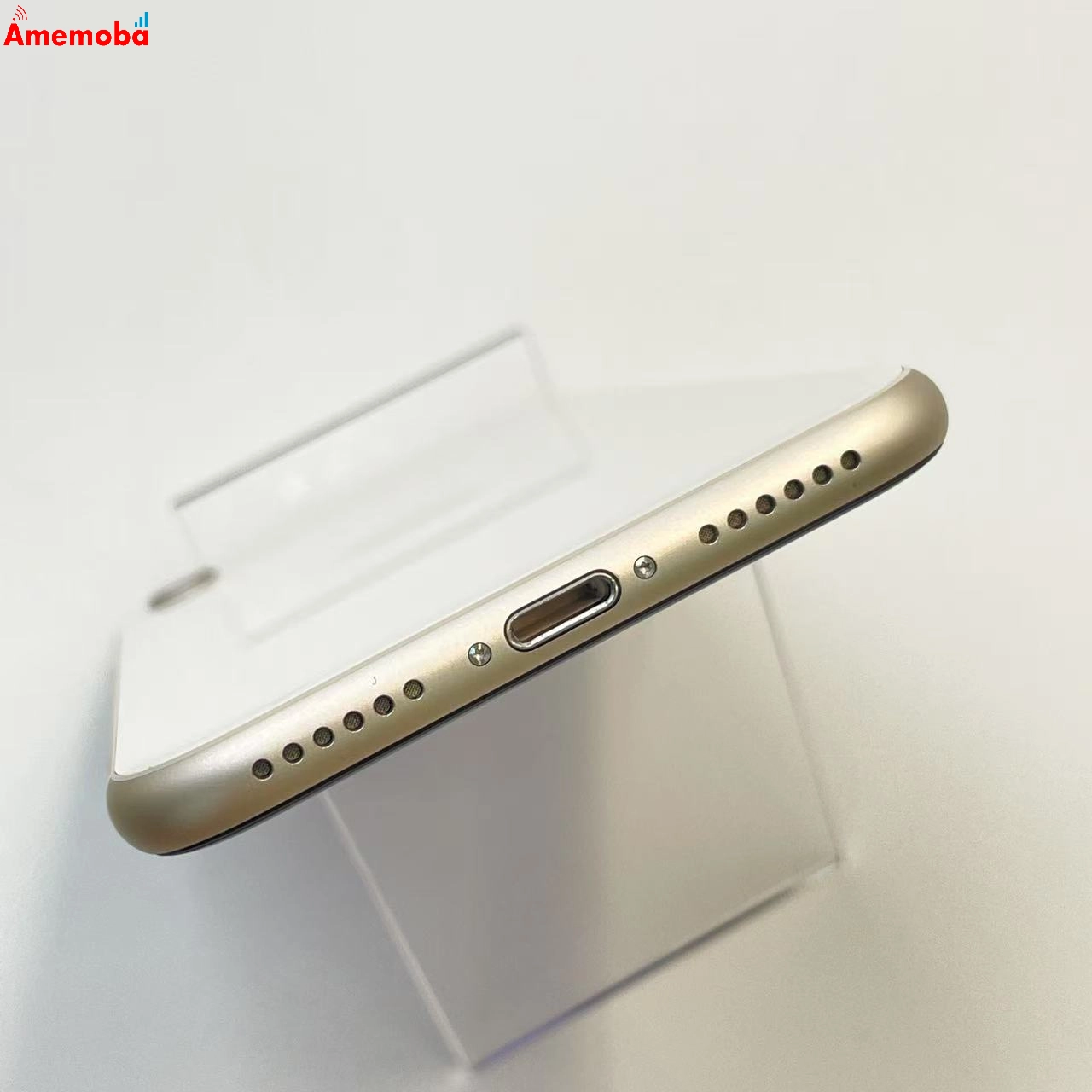 iPhoneSE 第3世代 64GB スターライト MMYD3J/A SoftBank版SIMフリー新品同様