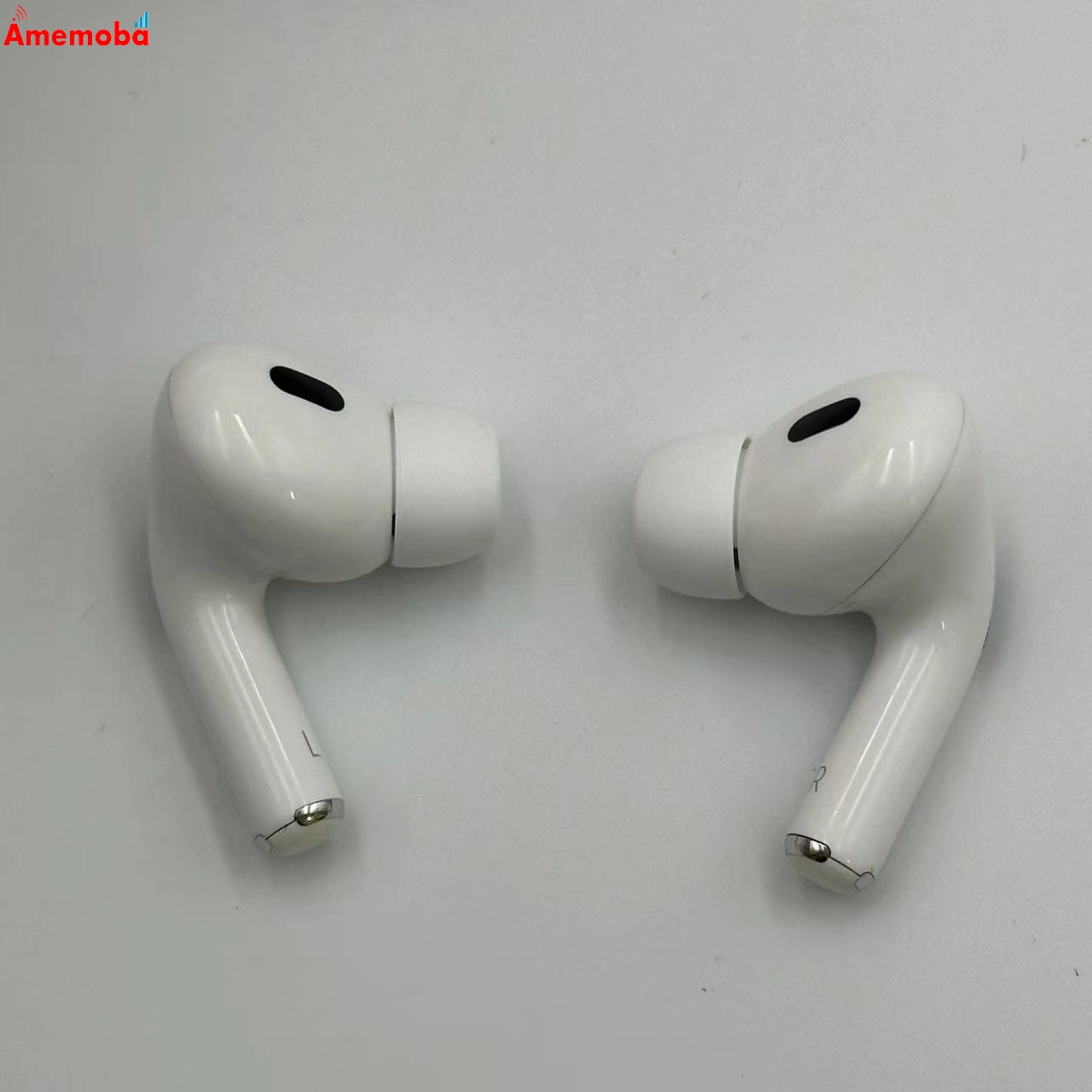 Airpods Pro 第2世代 MagSafe 充電ケース ホワイト A2698