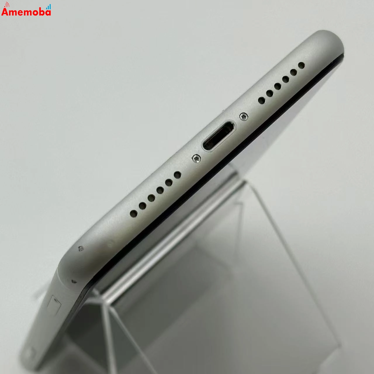 iPhoneXR 64GB ホワイト MT032J/A AU版SIMフリー