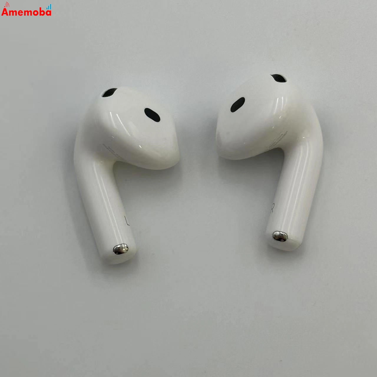 AirPods 第4世代 アクティブノイズキャンセリング搭載 ホワイト MXP93J/A 美品