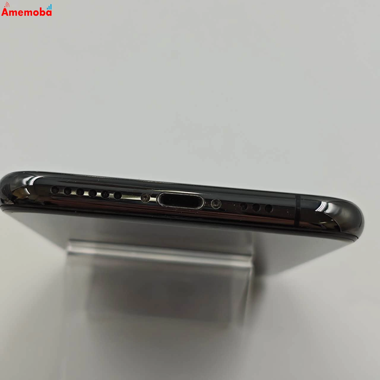 iPhoneXS 64GB スペースグレイ MTAW2J/A docomo版SIMフリー 美品