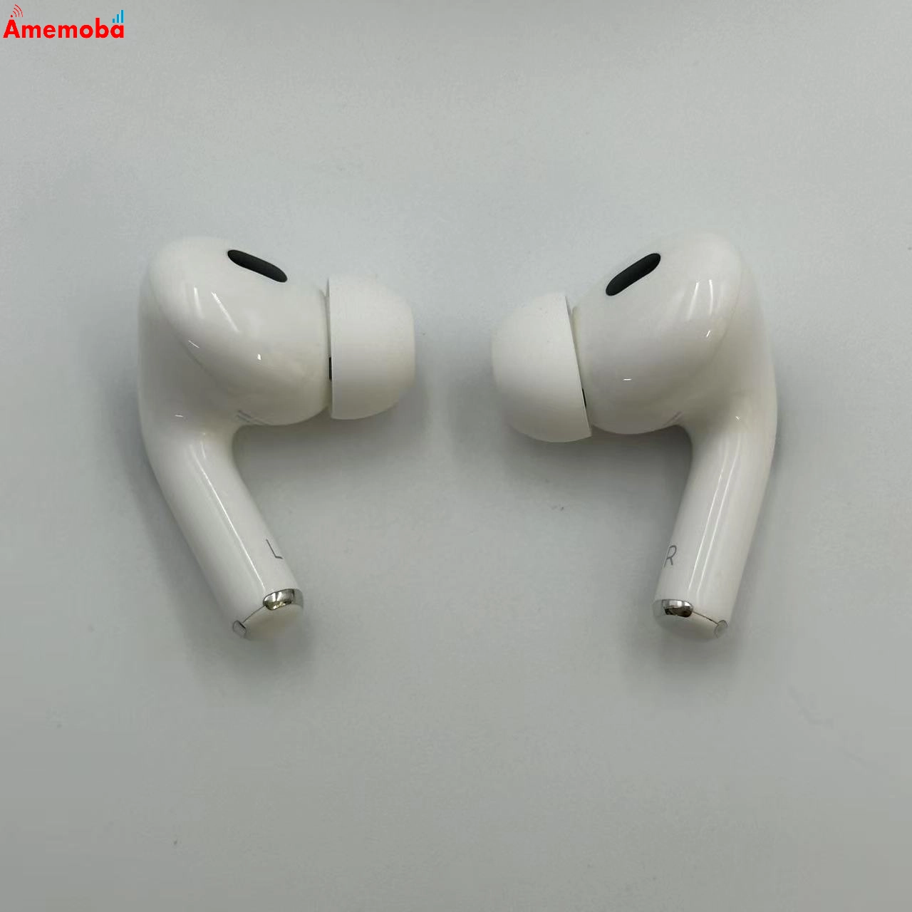 AirPods Pro 第2世代 MagSafe充電ケース USB-C ホワイト MTJV3J/A
