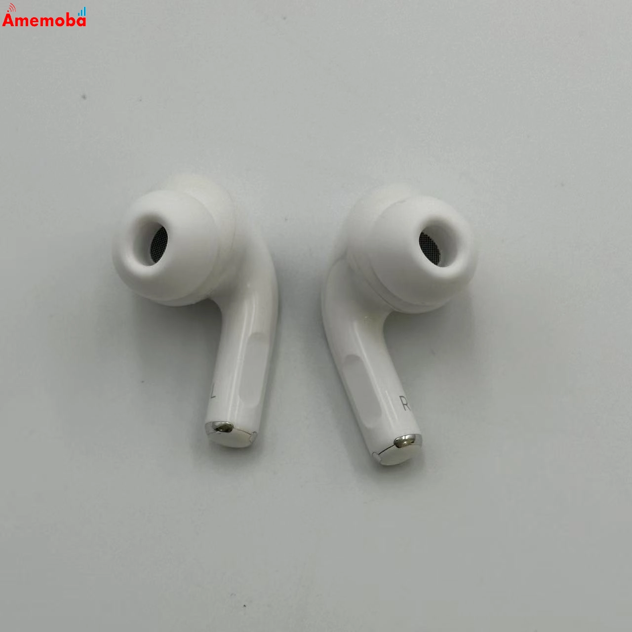 AirPods Pro 第2世代 MagSafe充電ケース USB-C ホワイト MTJV3J/A