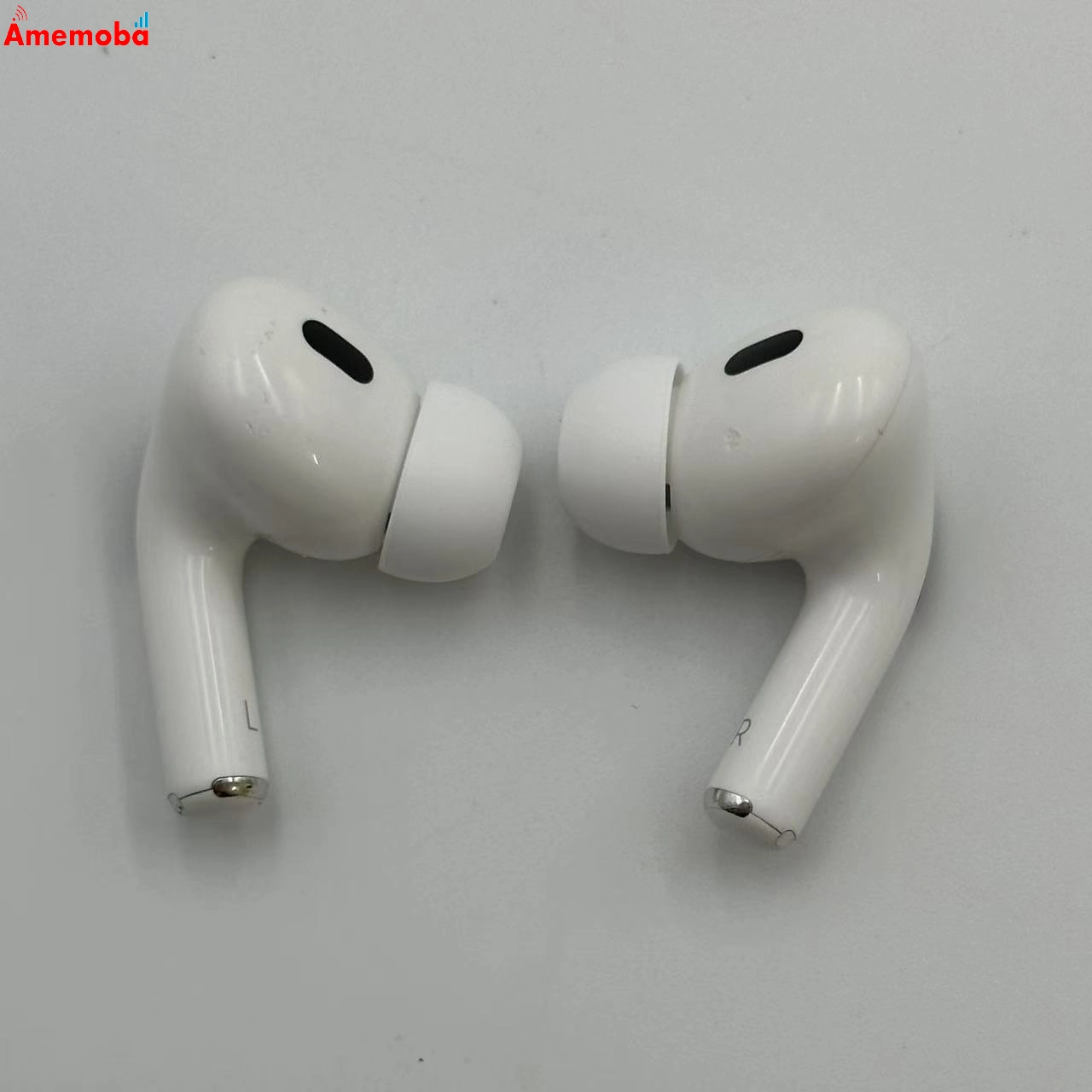 AirPods Pro 第2世代 MagSafe充電ケース USB-C ホワイト MTJV3J/A