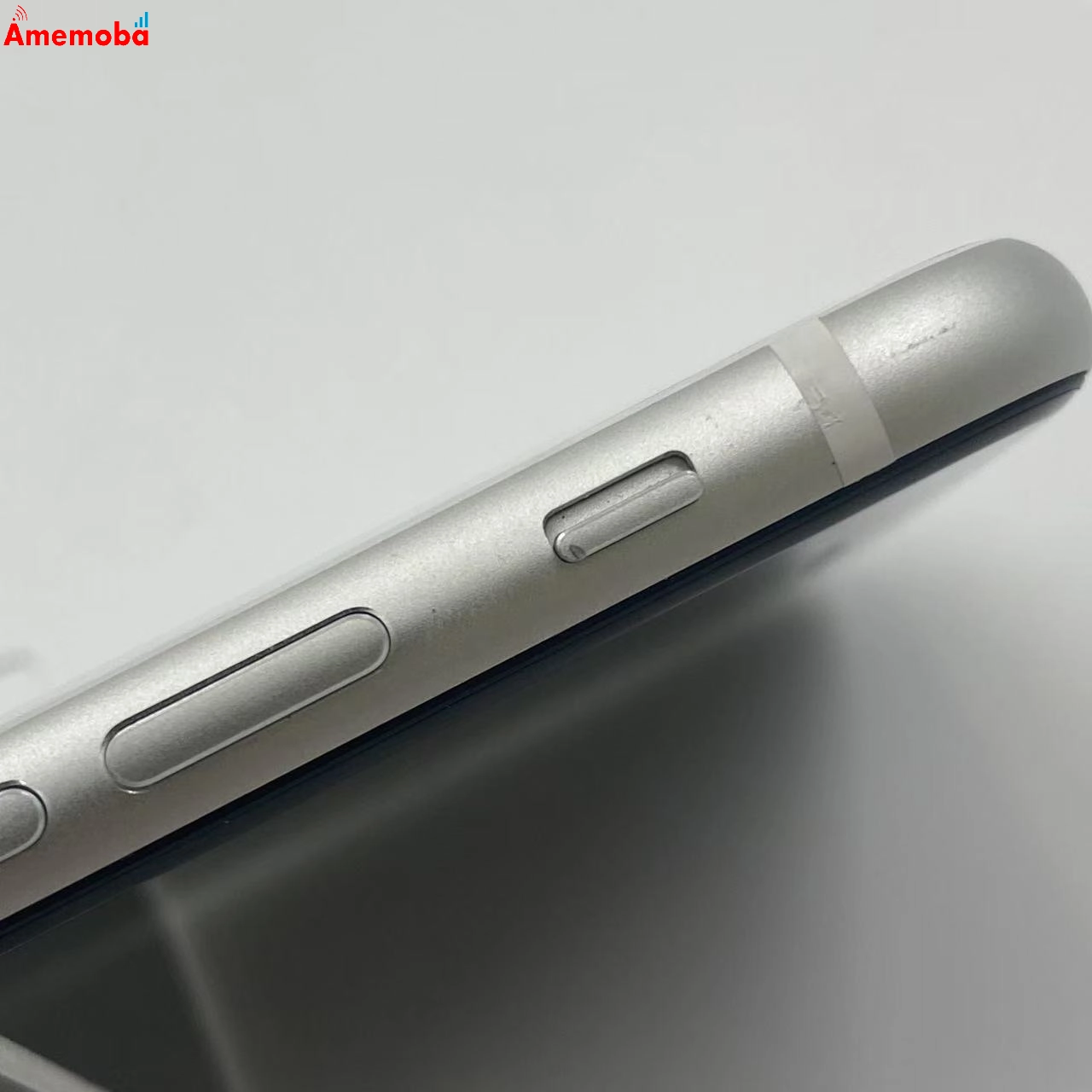 iPhoneSE 第2世代 256GB ホワイト MXVU2J/A docomo版SIMフリー ジャンク品