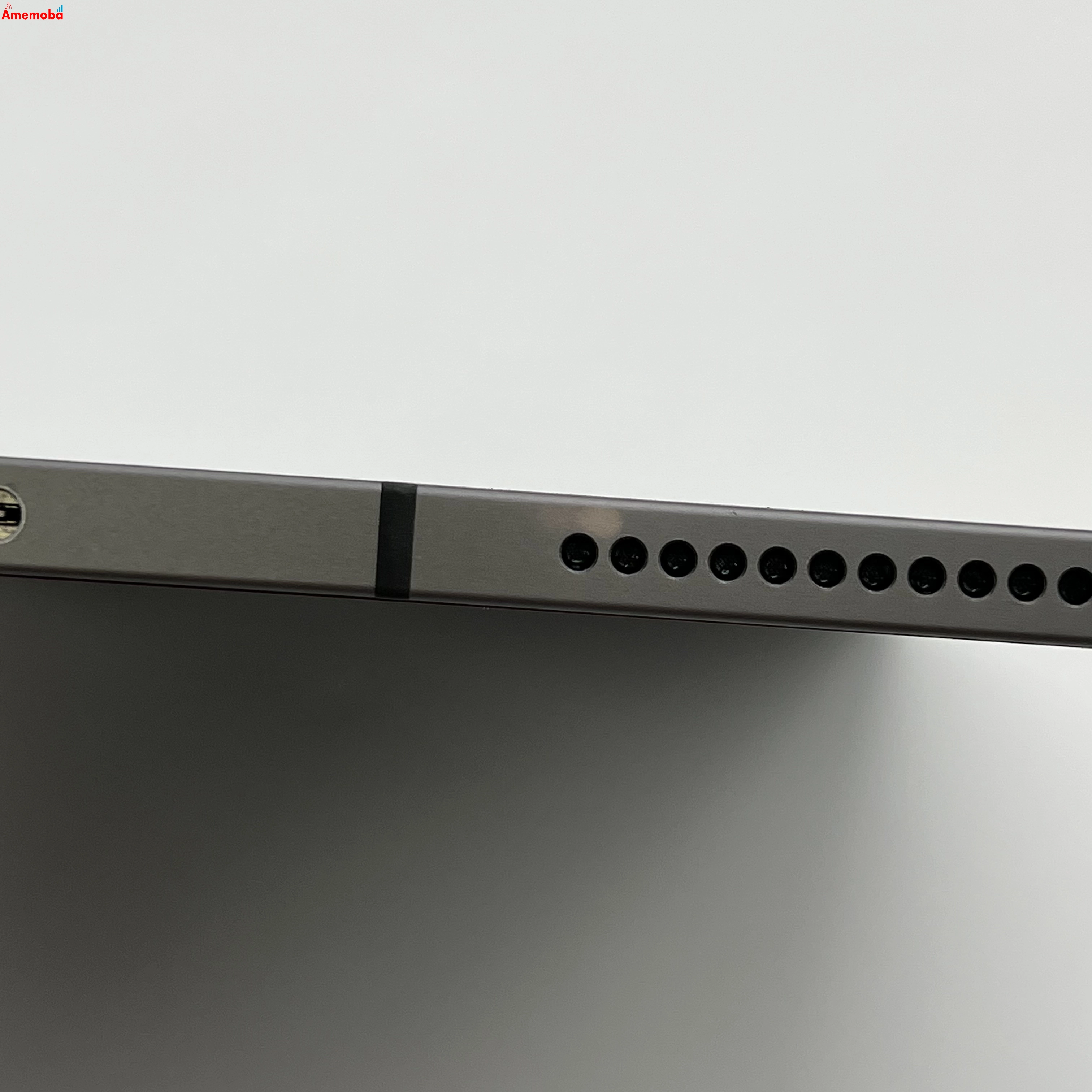 iPad Air 第4世代  64GB スペースグレイ MYGW2J/A docomo版SIMフリー 美品