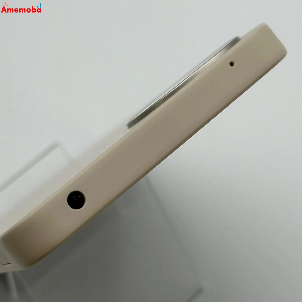 AQUOS wish4 4GB/64GB ホワイト SH-52E docomo版SIMフリー 美品