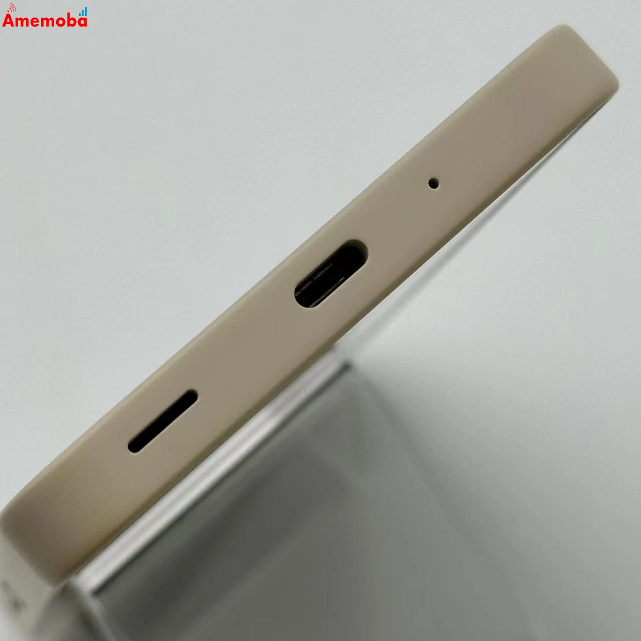 AQUOS wish4 4GB/64GB ホワイト SH-52E docomo版SIMフリー 美品