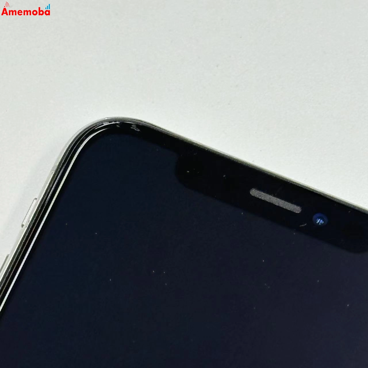 iPhoneXS 64GB シルバー MTAX2J/A docomo版SIMフリー