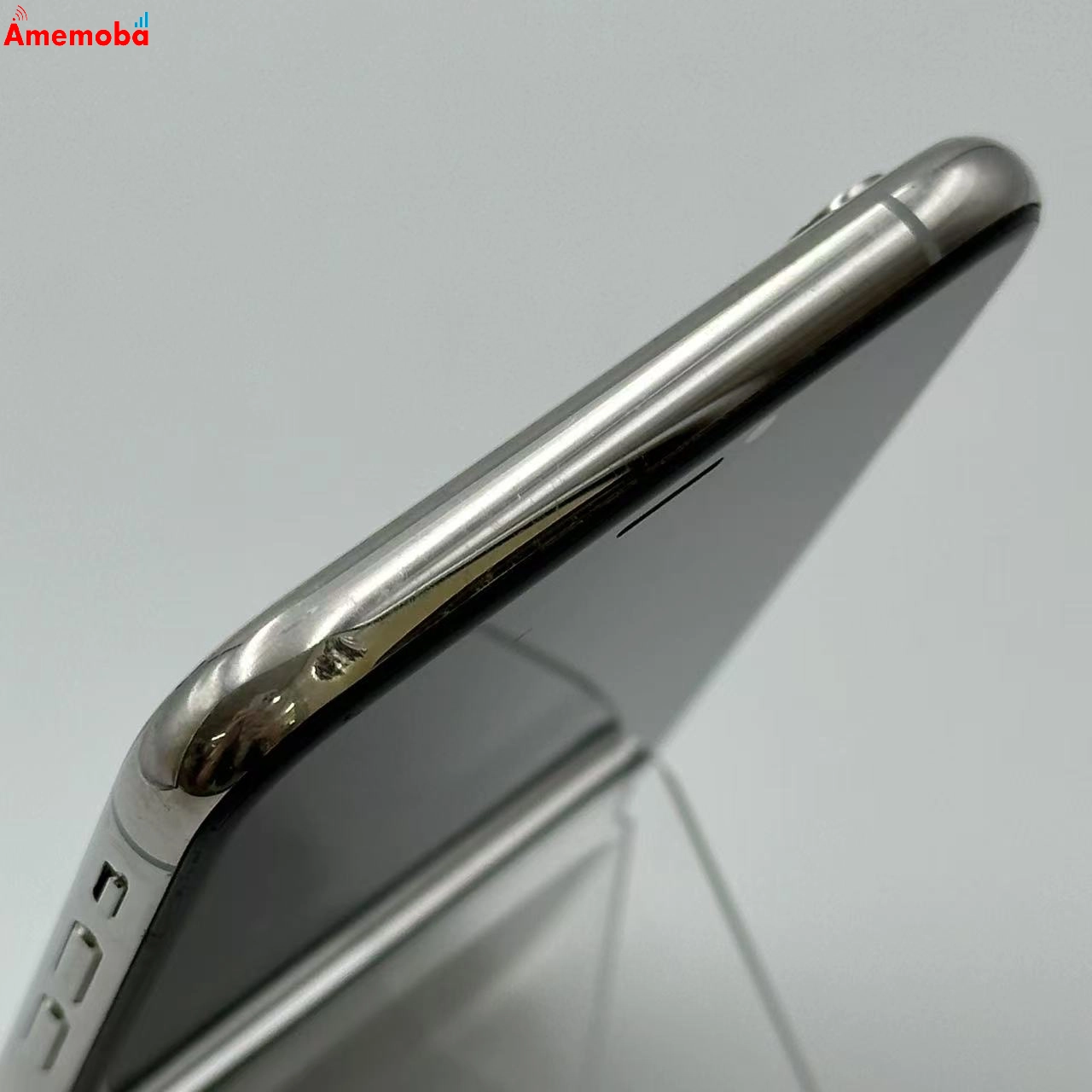 iPhoneXS 64GB シルバー MTAX2J/A docomo版SIMフリー