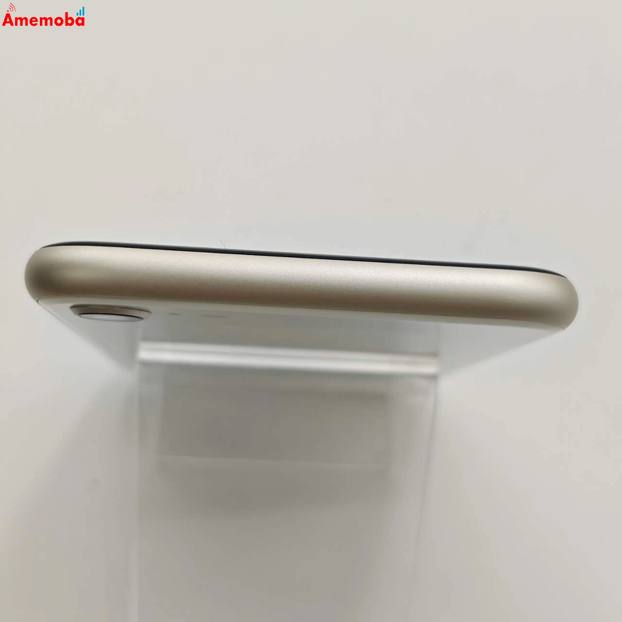 iPhoneSE 第3世代 128GB スターライト MMYG3J/A docomo版SIMフリー 美品