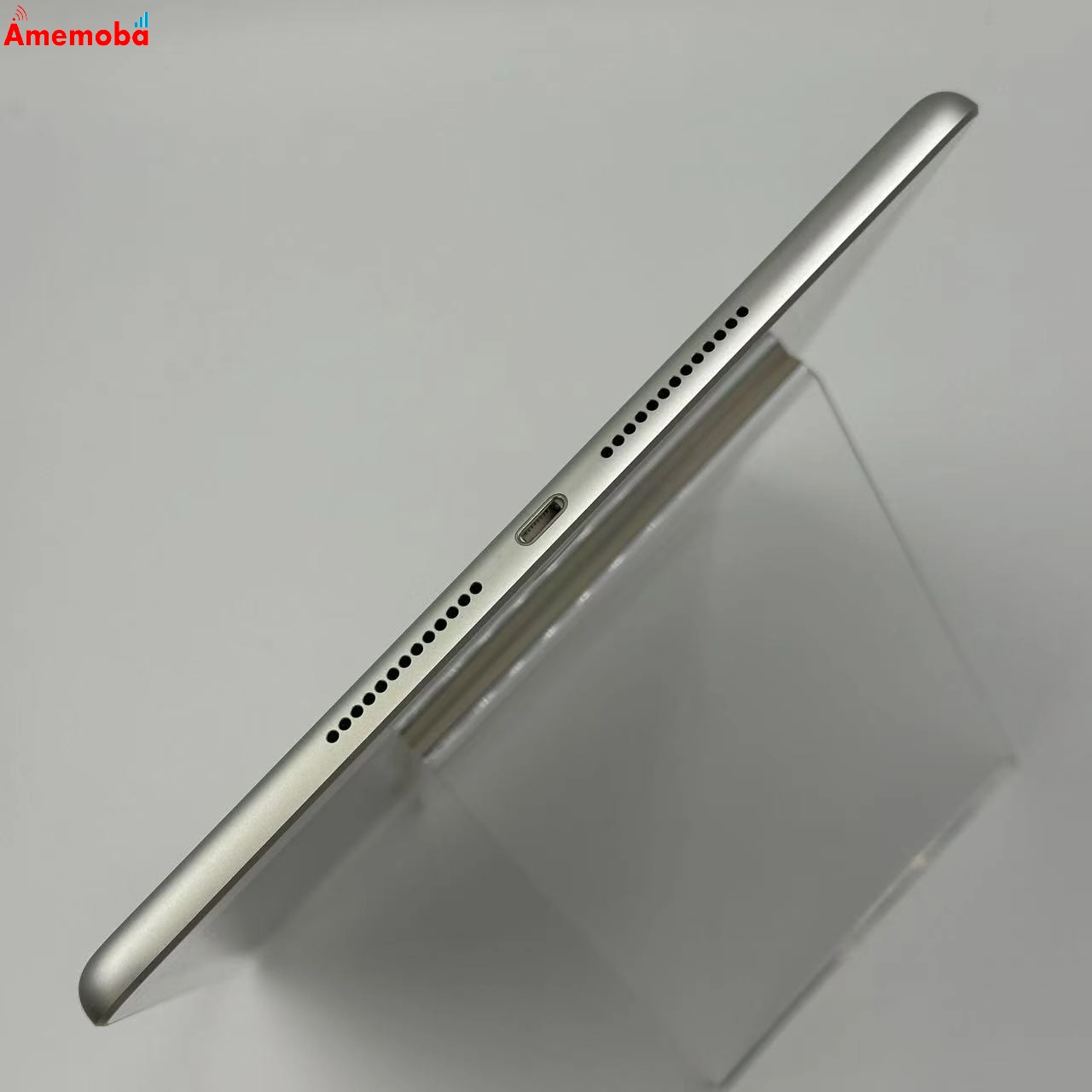 iPad 第8世代 Wi-Fiモデル 32GB シルバー MYLA2J/A 極美品