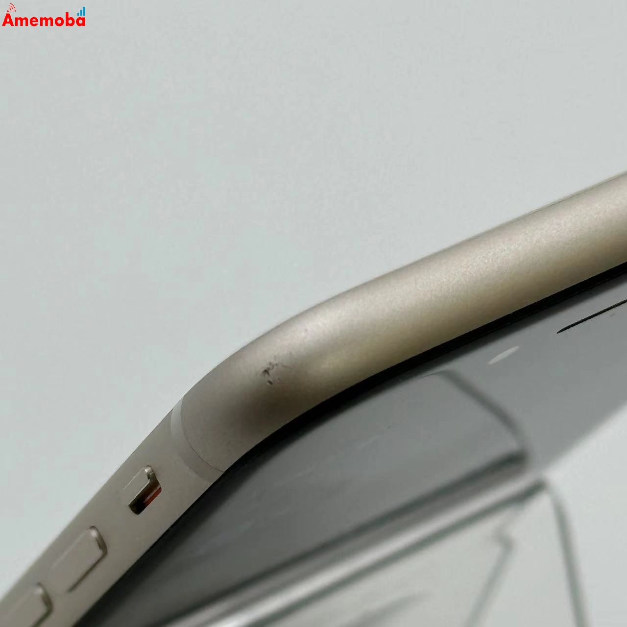 iPhoneSE 第3世代 64GB スターライト MMYD3J/A SoftBank版SIMフリー 美品