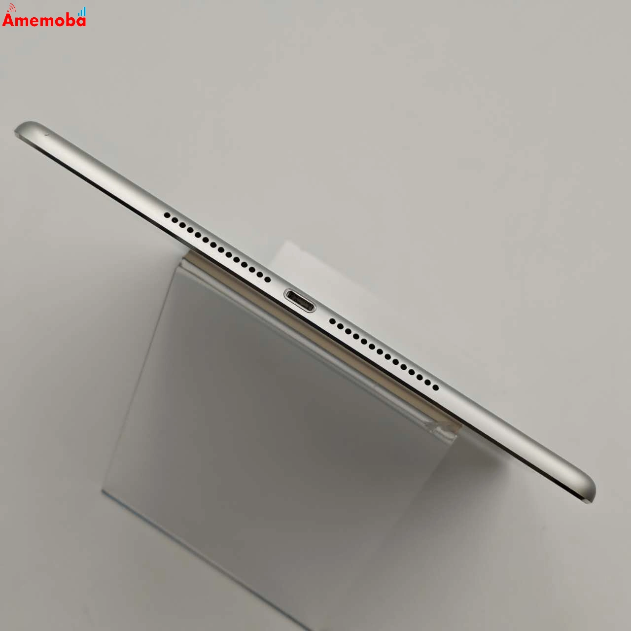 iPad Air 第2世代 Wi-Fiモデル 128GB シルバー MGTY2J/A