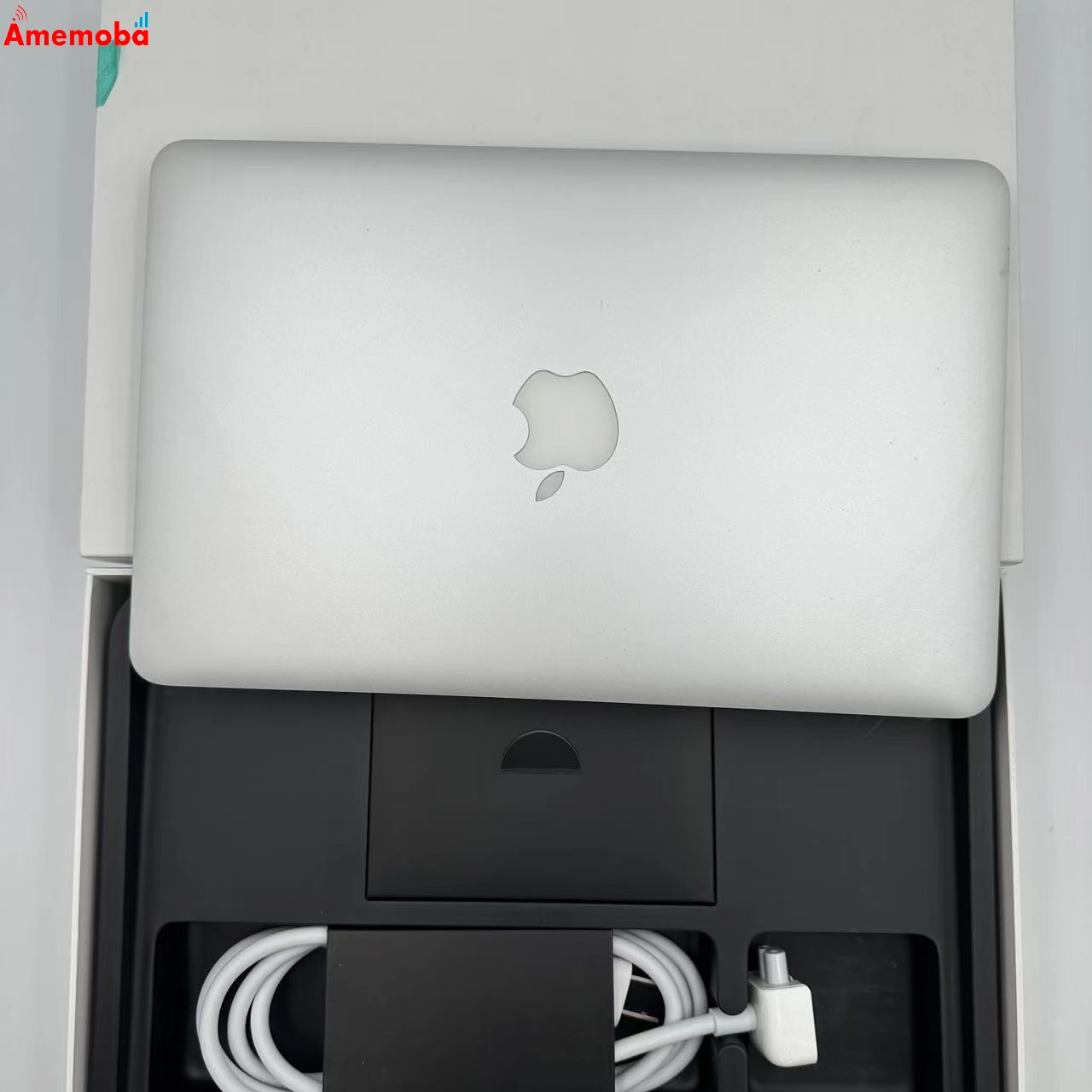 MacBook Air 11インチ Mid 2013年 1.3GHz Core i5 4GB 128GB シルバー MD711J/A 訳あり品 4GB/128GB