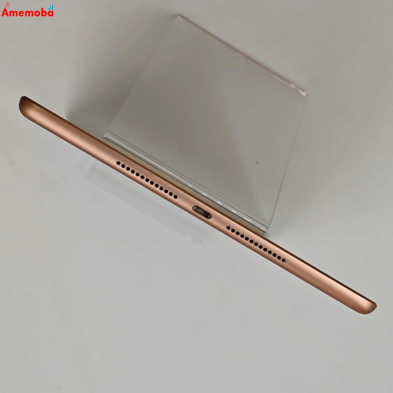 iPad 第8世代  32GB ゴールド MYMK2J/A  docomo版SIMフリー 美品