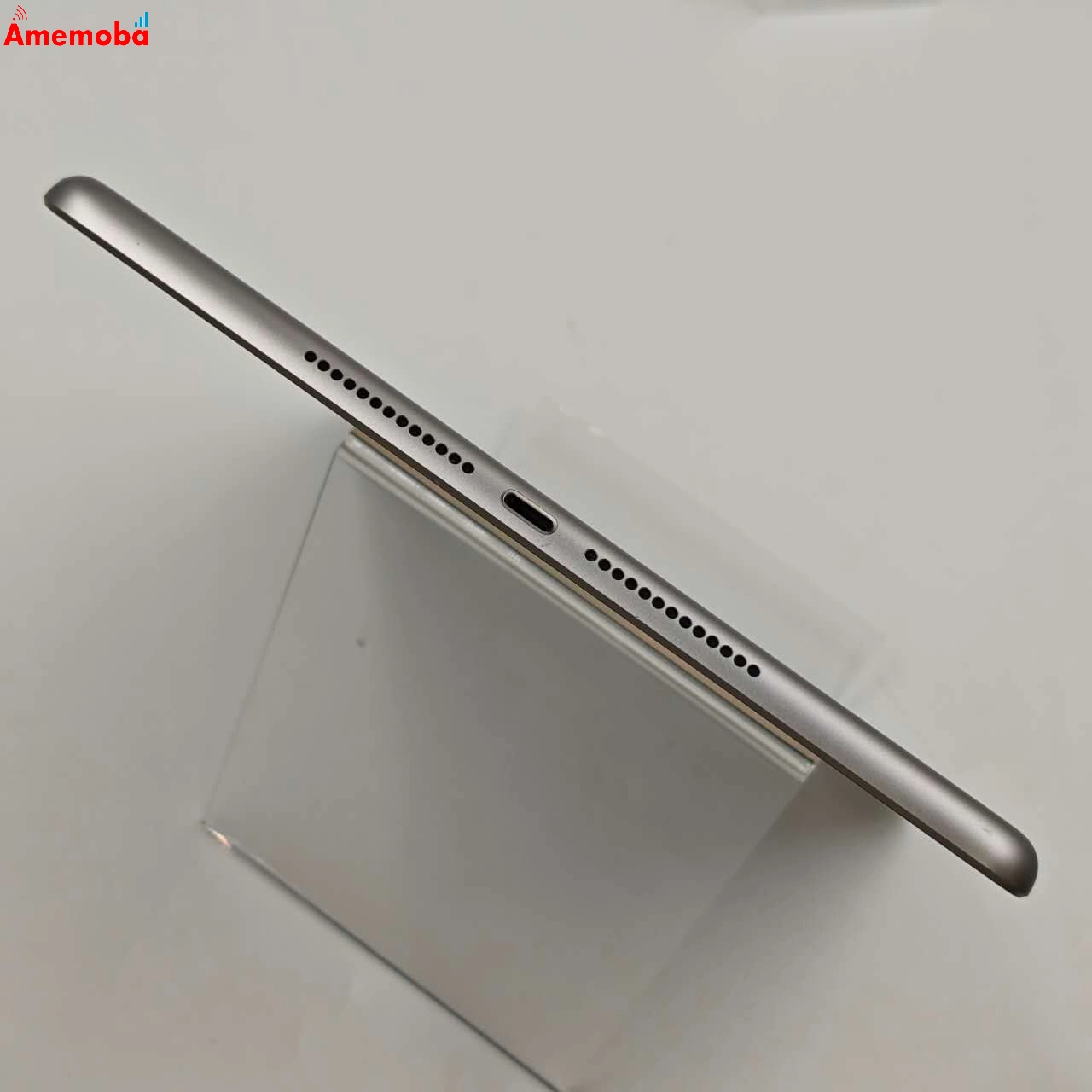 iPad 第5世代  32GB スペースグレイ MP1J2J/A  SoftBank版SIMフリー  ジャンク品