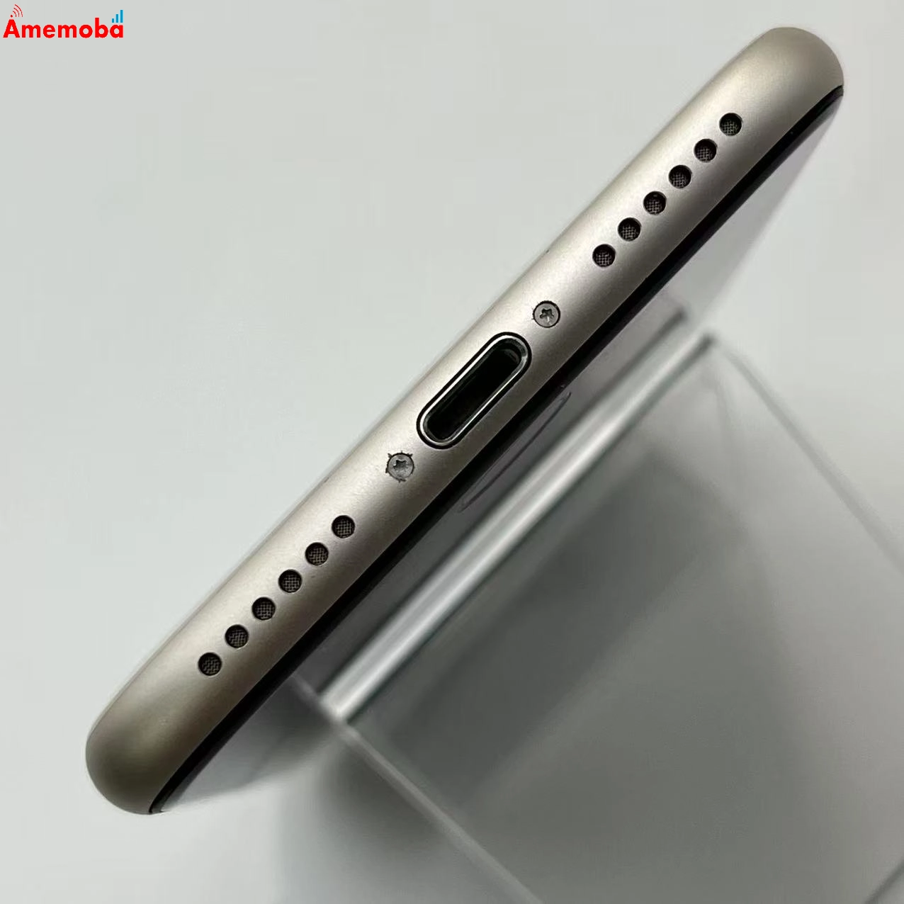 iPhoneSE 第3世代 64GB スターライト MMYD3J/A AU版SIMフリー