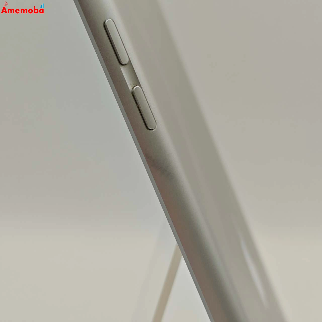 iPad 第6世代 Wi-Fiモデル 32GB シルバー MR7G2X/A 訳あり品