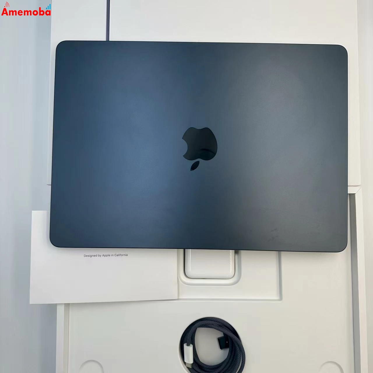 MacBook Air 13インチ 2022 Apple M2 8GB/256GB ミッドナイト MLY33J/A