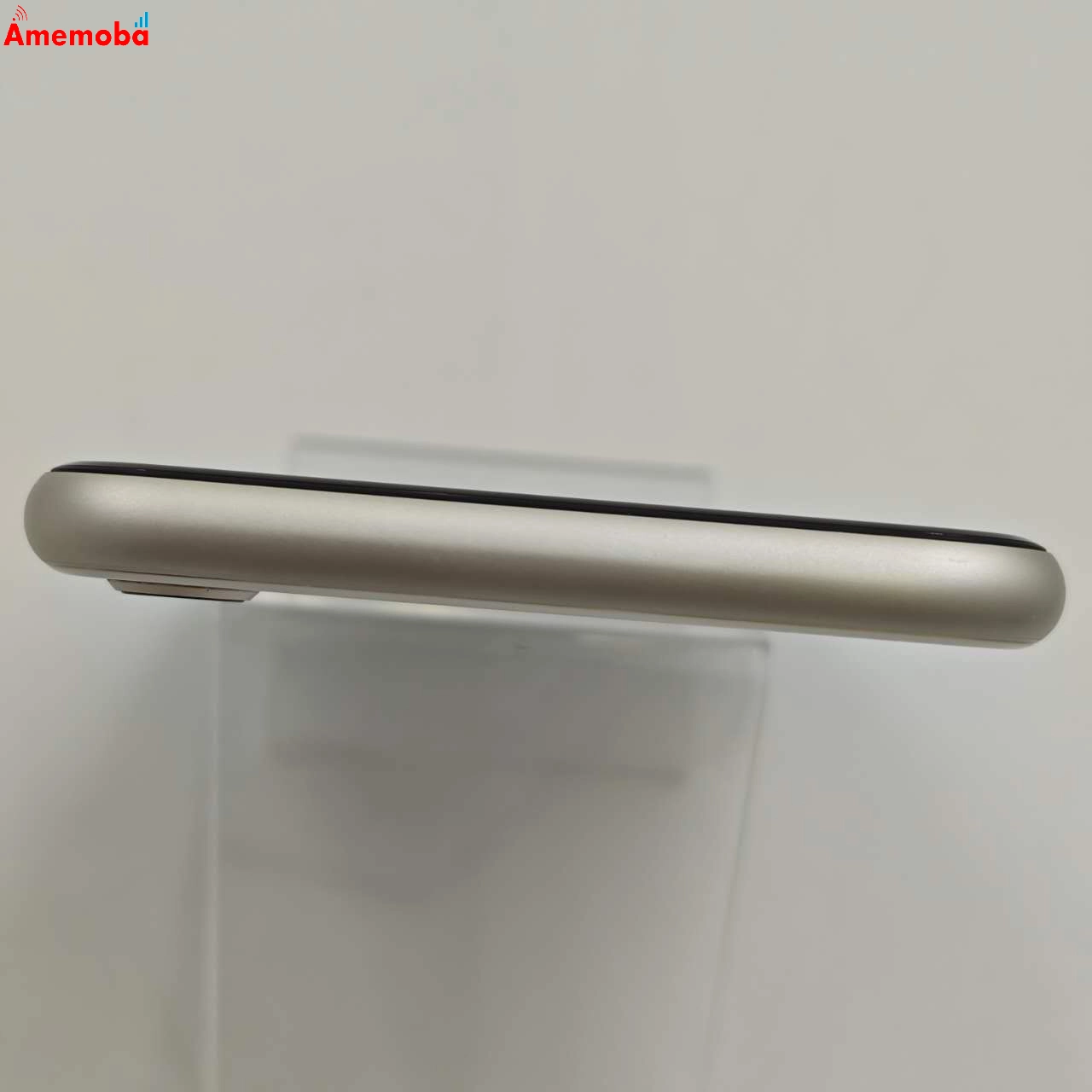 iPhoneSE 第3世代 64GB スターライト MMYD3J/A AU版SIMフリー