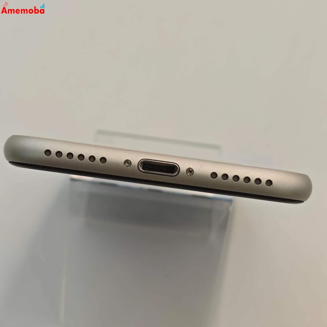 iPhoneSE 第3世代 64GB スターライト MMYD3J/A AU版SIMフリー