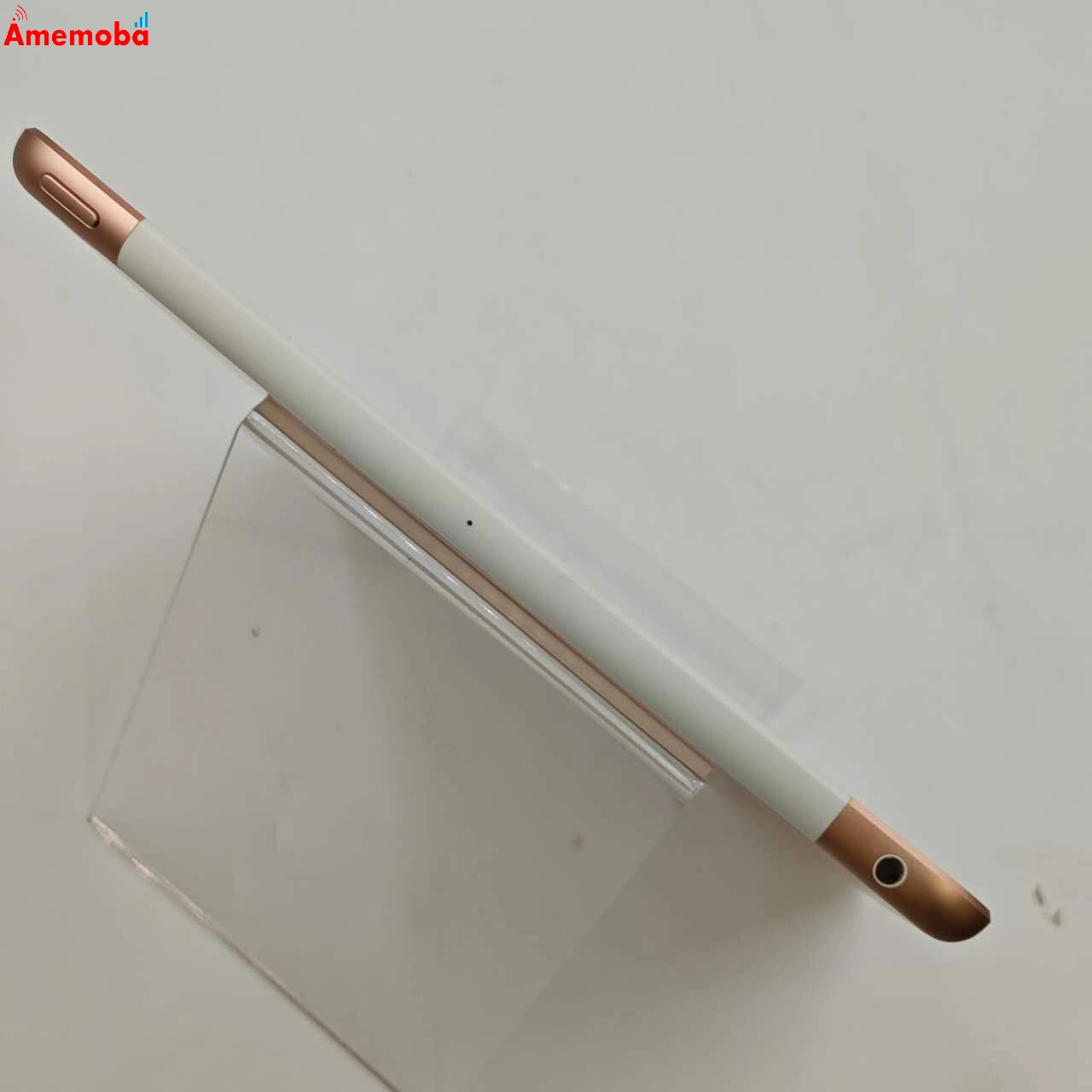 iPad 第6世代 32GB ゴールド MRM02J/A docomo版SIMフリー 訳あり品