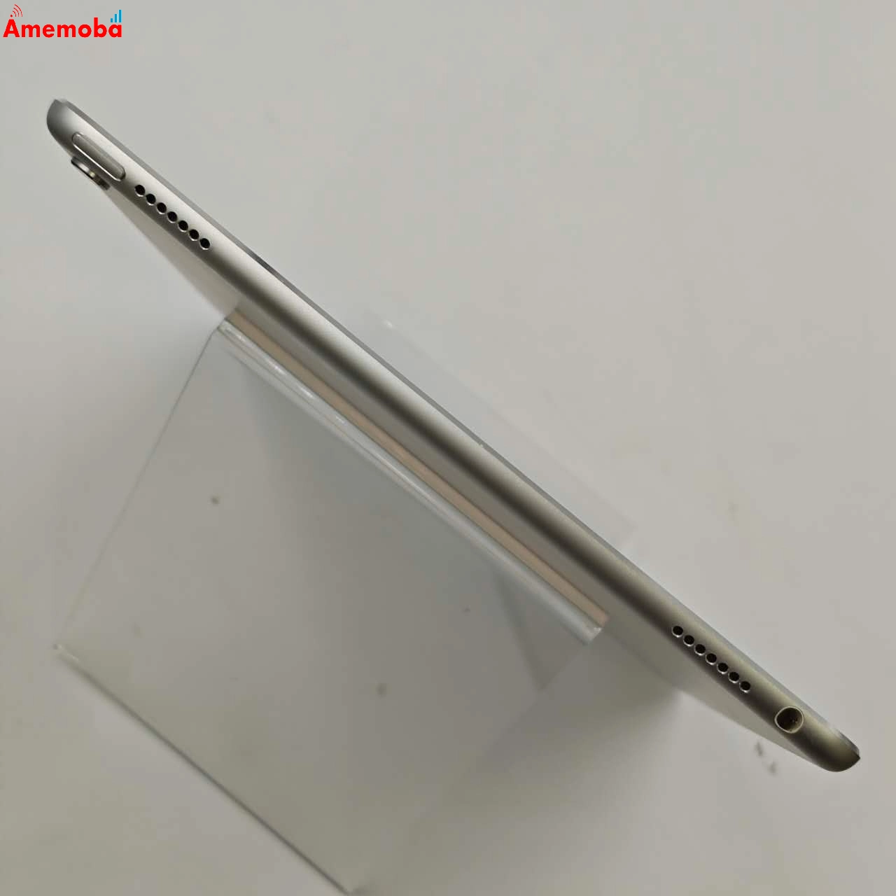 iPad Pro 9.7インチ Wi-Fiモデル 128GB シルバー NLMW2J/A 訳あり品