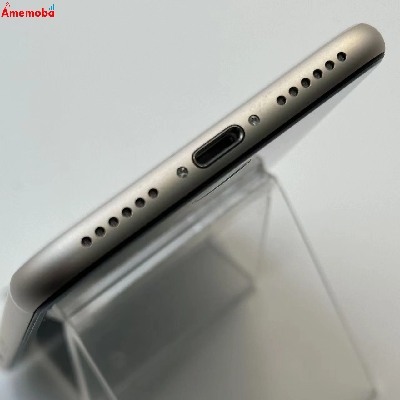 iPhoneSE 第3世代 64GB スターライト MMYD3J/A SoftBank版SIMフリー