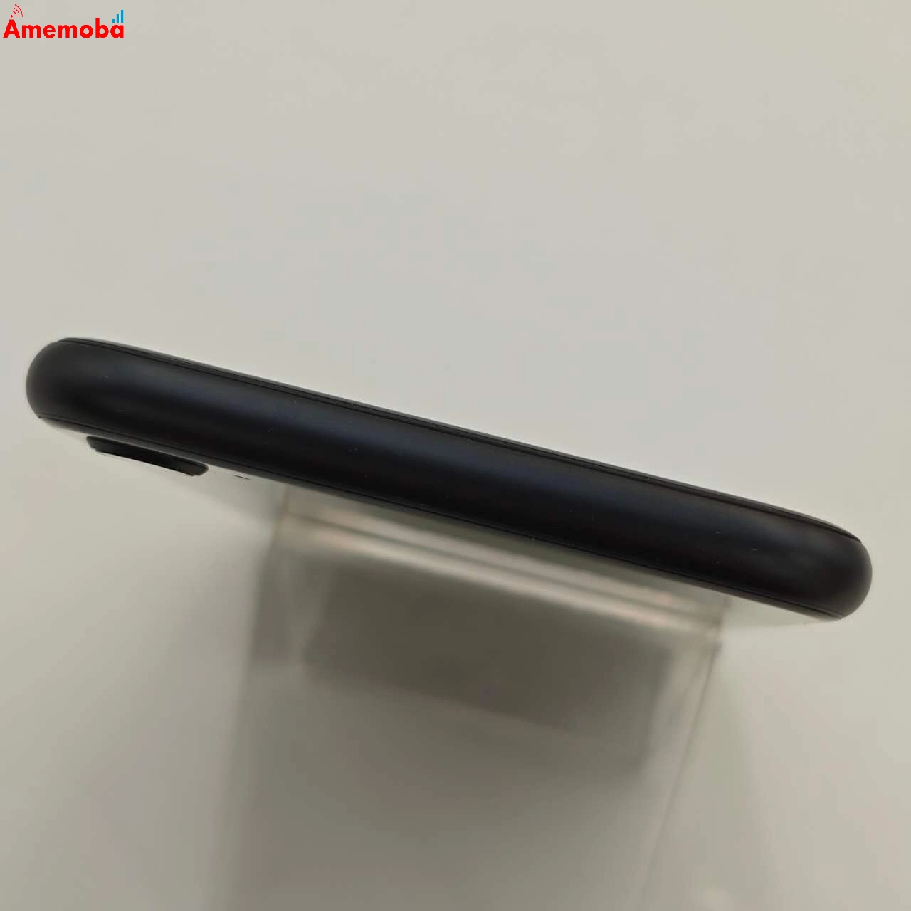 iPhoneSE 第3世代 64GB ミッドナイト MMYC3J/A docomo版SIMフリー 美品