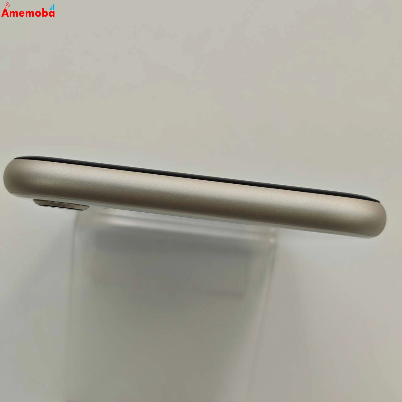 iPhoneSE 第3世代 64GB スターライト MMYD3J/A SoftBank版SIMフリー 新品同様