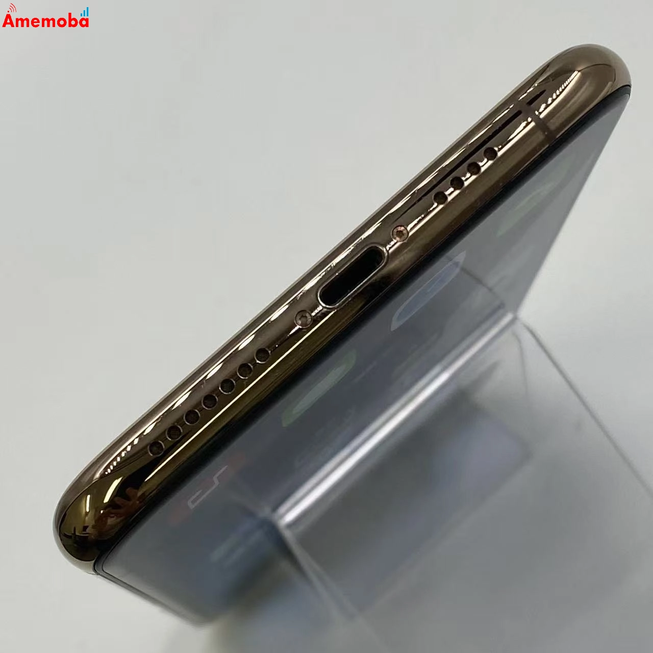 iPhone11 Pro Max 64GB ゴールド MWHG2J/A docomo版SIMフリー 新品同様