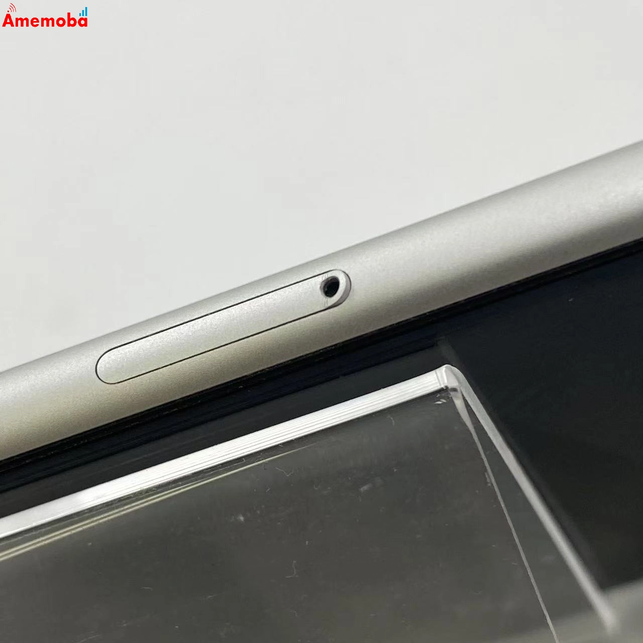 iPhoneSE 第2世代 64GB ホワイト NX9T2J/A docomo版SIMフリー ジャンク品