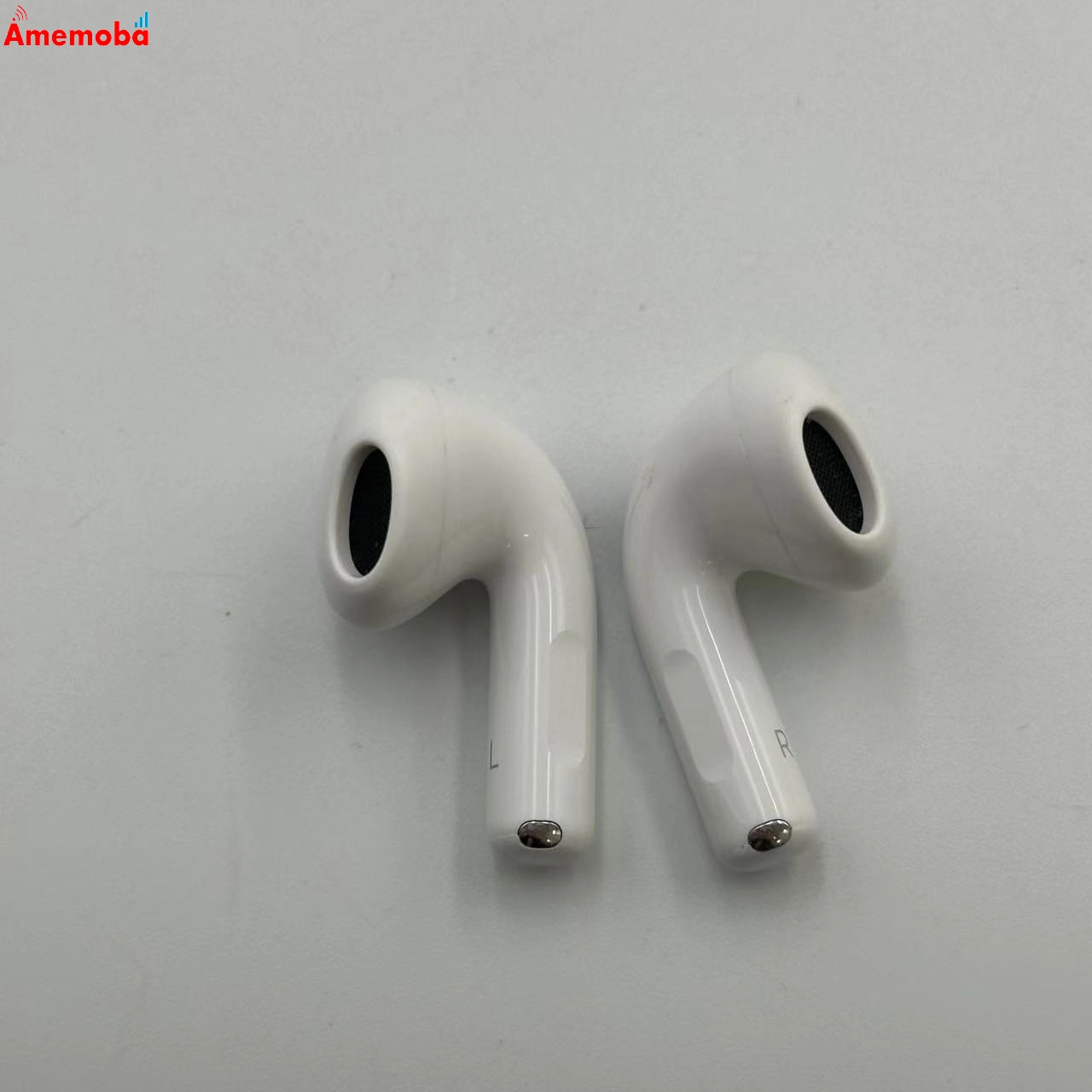 AirPods 第4世代 アクティブノイズキャンセリング搭載 ホワイト MXP93J/A