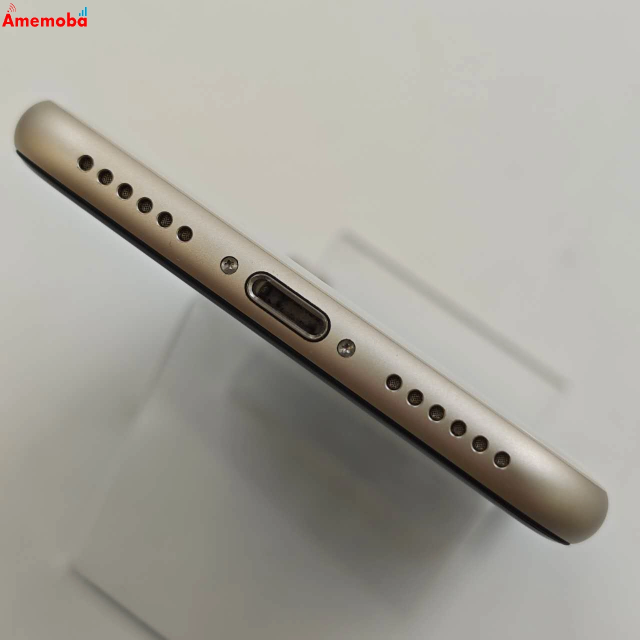 iPhoneSE 第3世代 64GB スターライト MMYD3J/A SoftBank版SIMフリー 美品