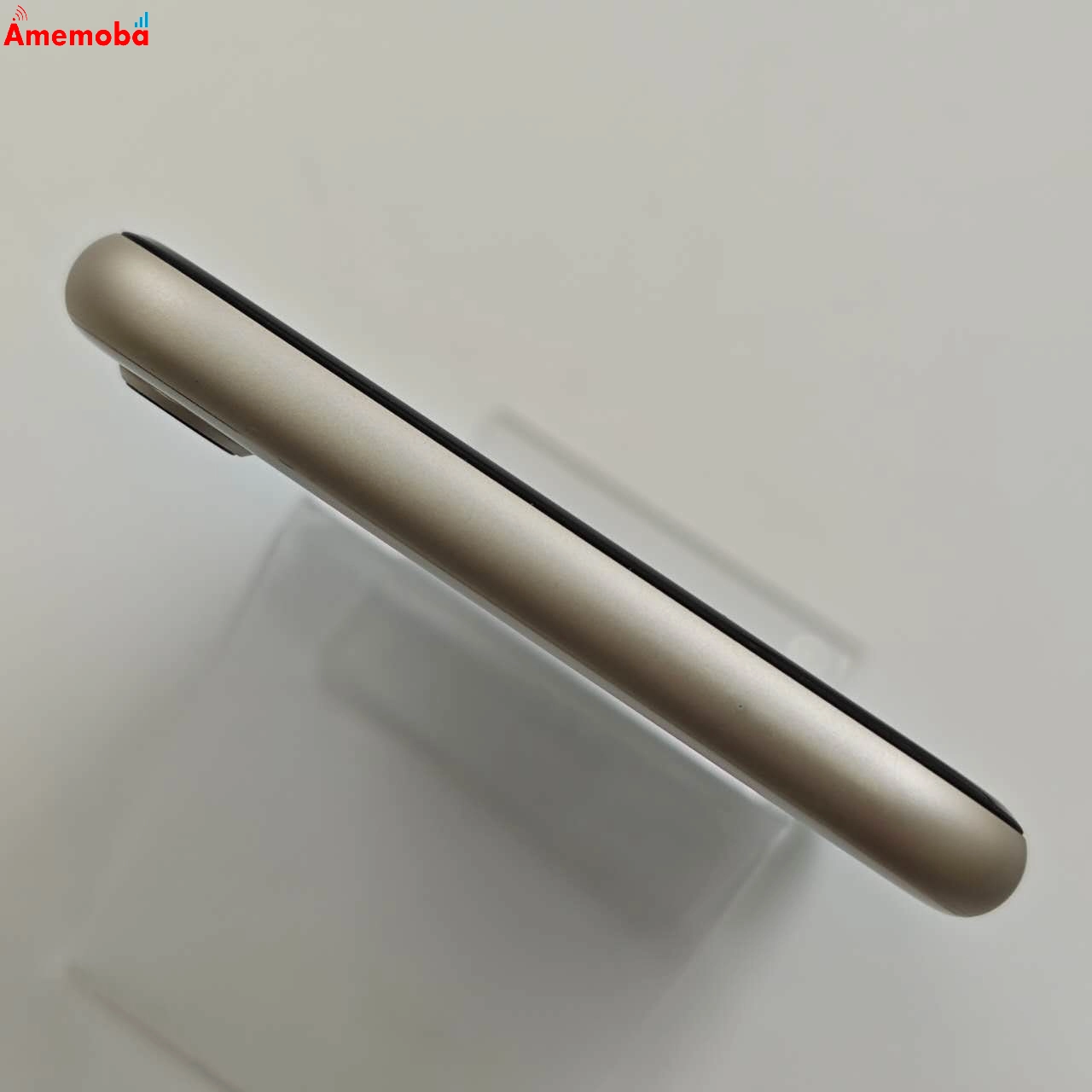 iPhoneSE 第3世代 64GB スターライト MMYD3J/A SoftBank版SIMフリー 美品