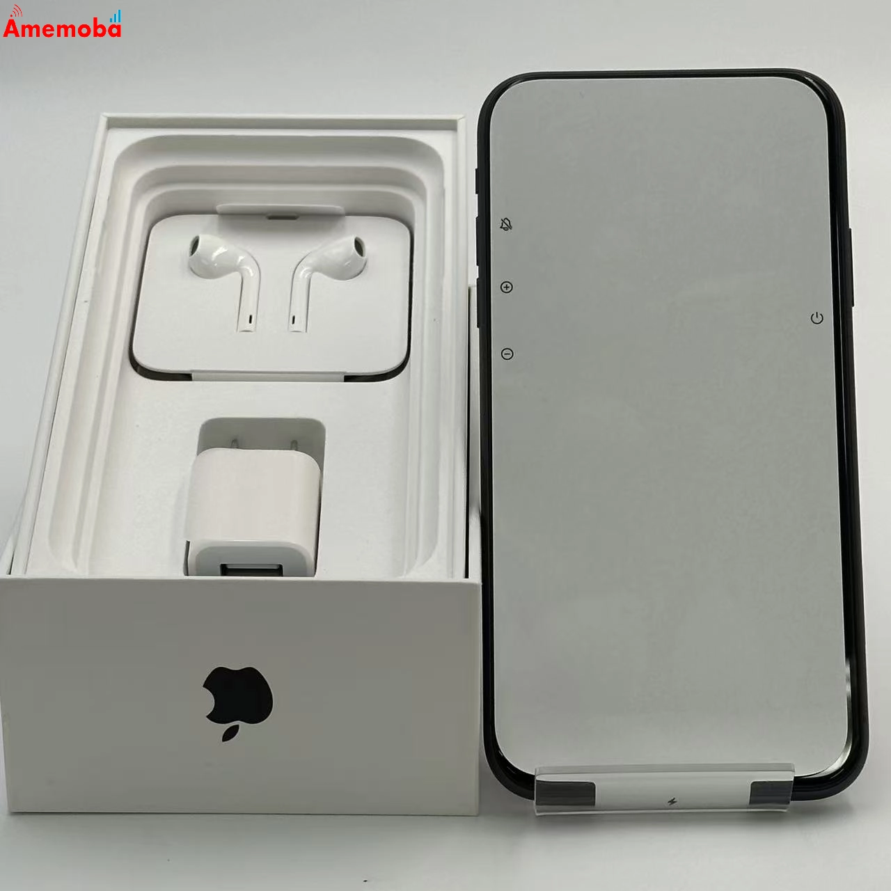 iPhone11 128GB ブラック NWM02J/A docomo版SIMフリー 新品未使用