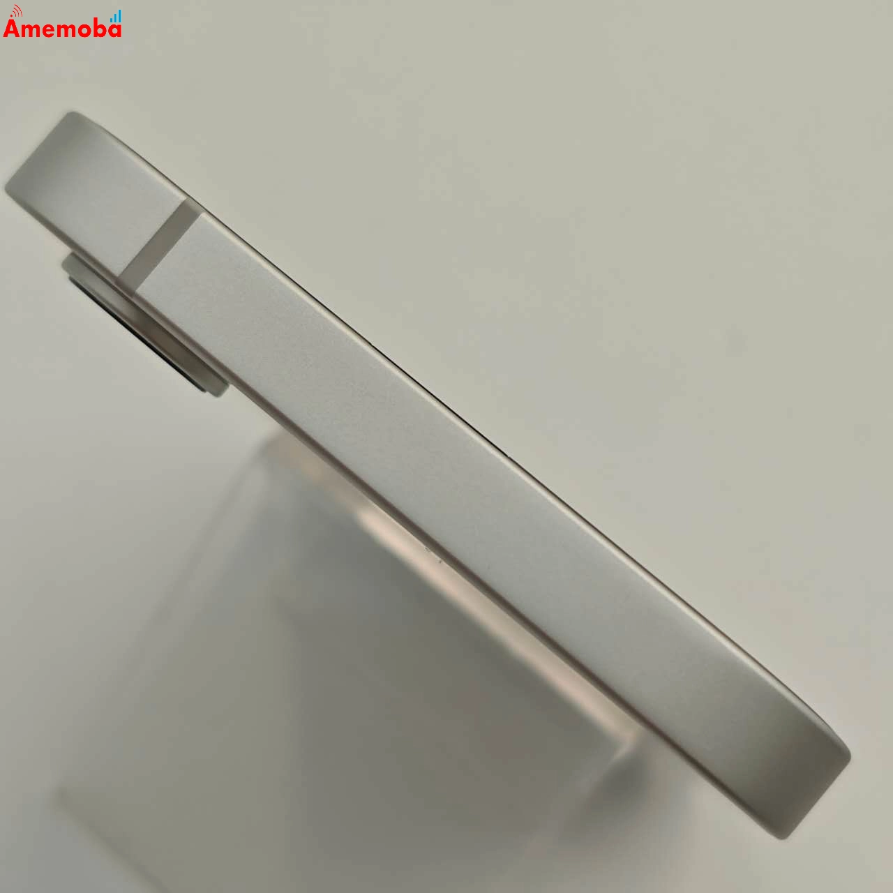 iPhone 16e 128GB ホワイト MD1R4J/A Apple版SIMフリー 未使用品