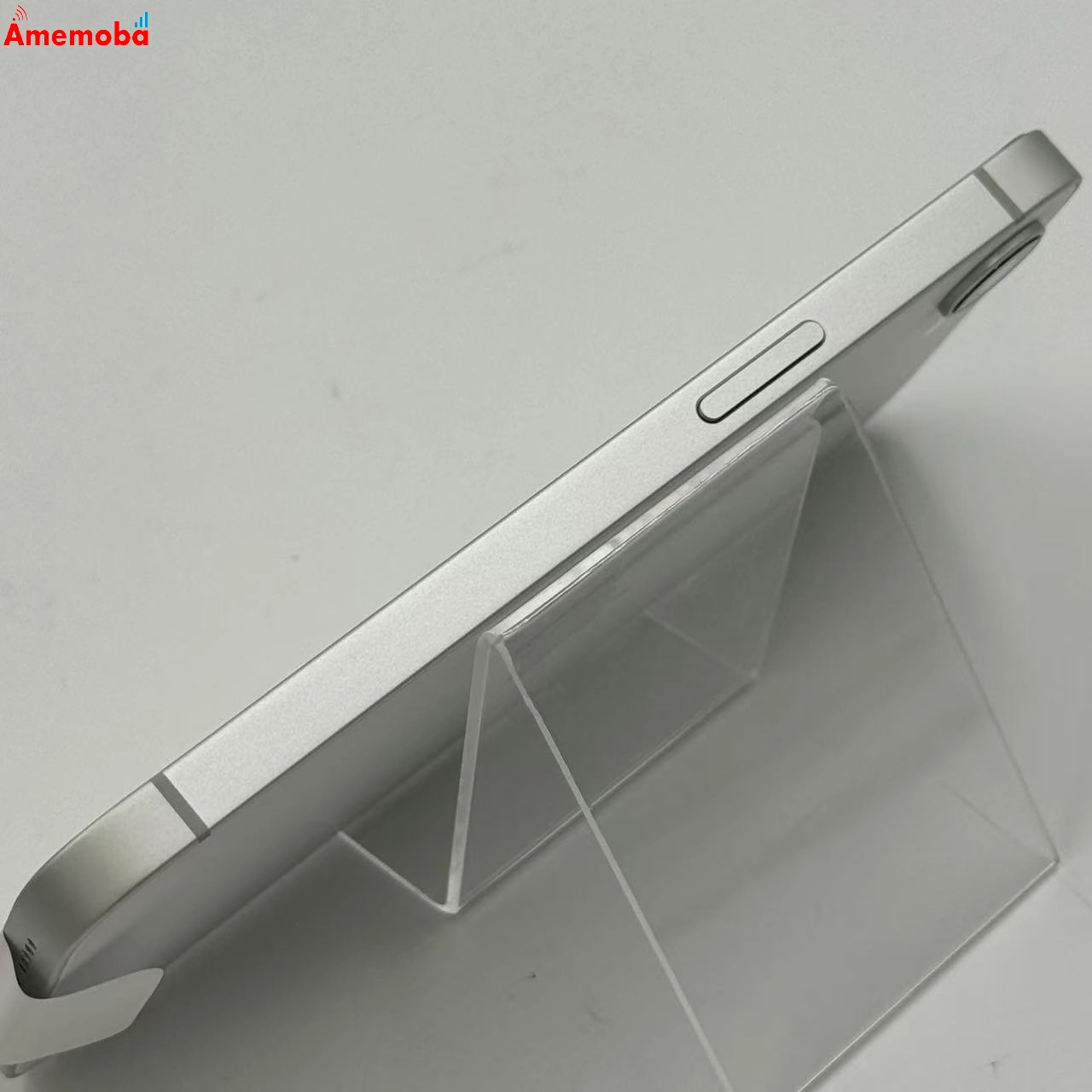 iPhone 16e 128GB ホワイト MD1R4J/A Apple版SIMフリー 新品同様