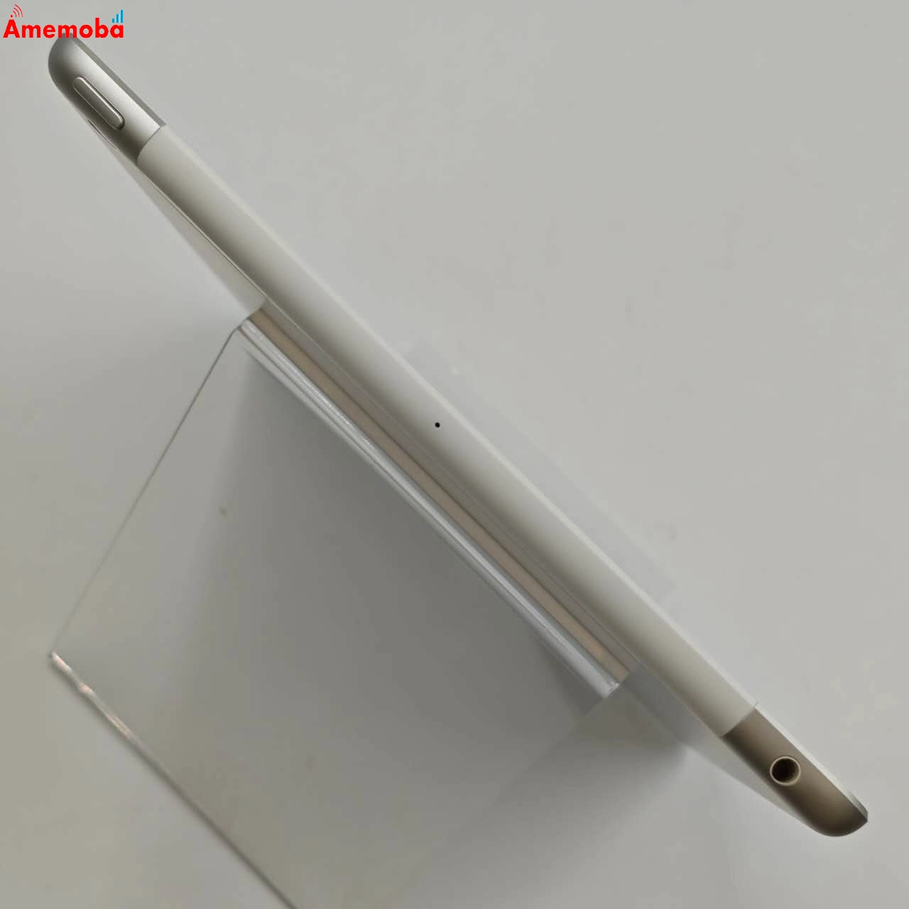 iPad 第5世代 32GB シルバー MP1L2J/A AU版SIMフリー 訳あり品