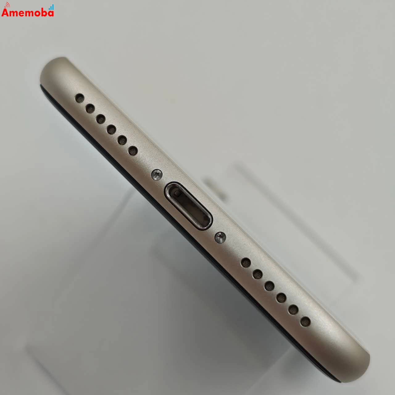 iPhoneSE 第3世代 64GB スターライト MMYD3J/A SoftBank版SIMフリー 極美品