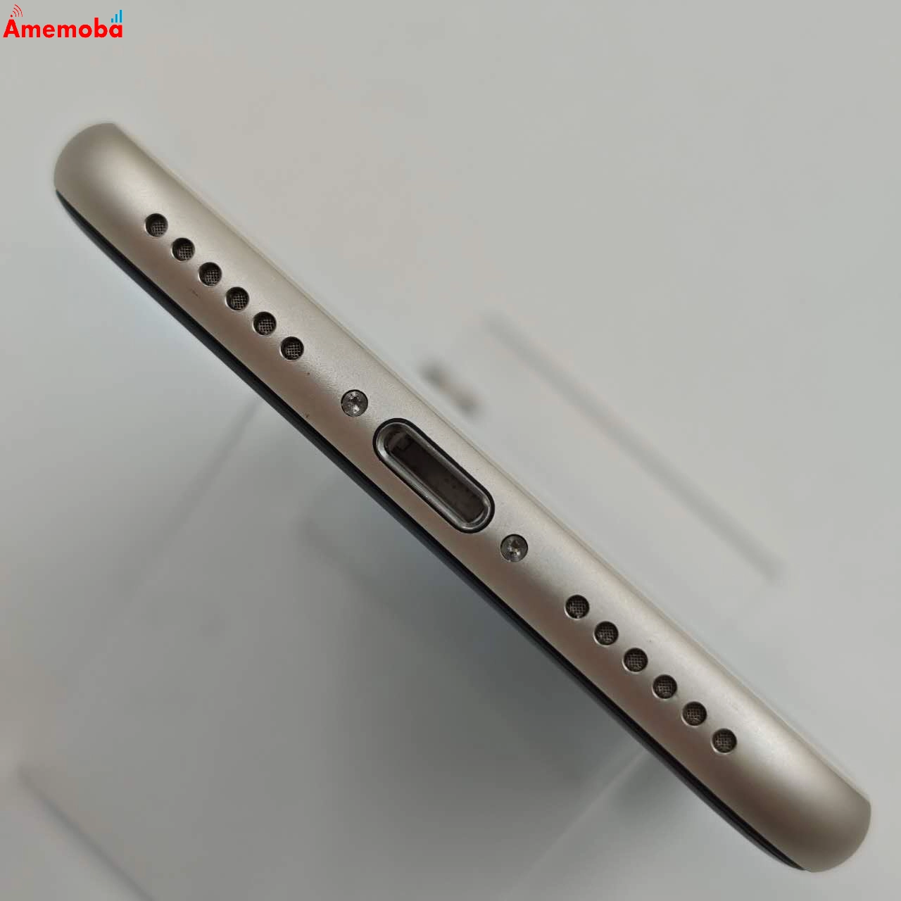 iPhoneSE 第3世代 64GB スターライト MMYD3J/A AU版SIMフリー 美品